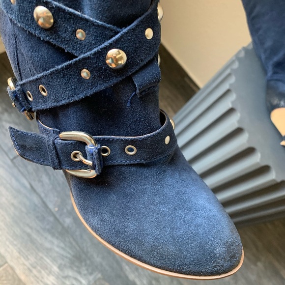 $78🔥Navy suede boots size 39 or 8.5 US - Picture 7 of 7